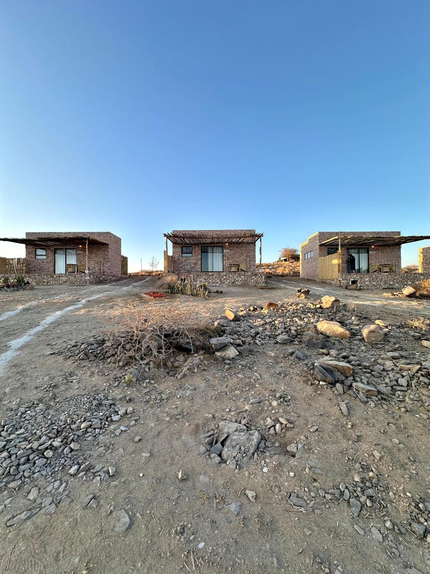 Daureb Isib Campsite And B&B Uis Exterior foto